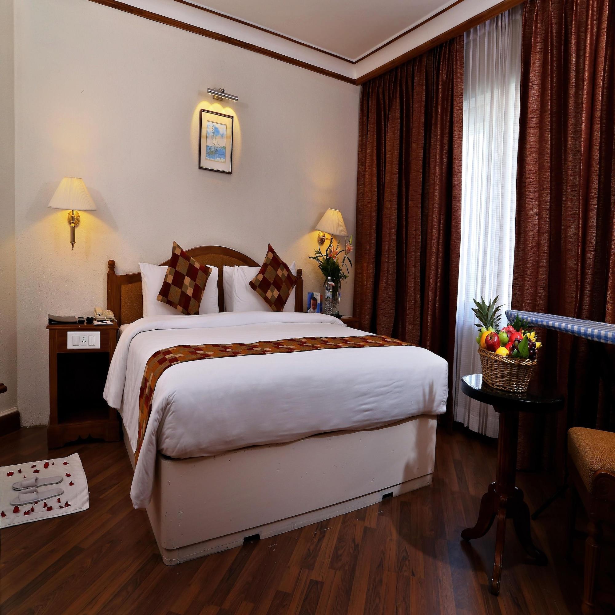 Gokulam Park Hotel Kochi Kültér fotó
