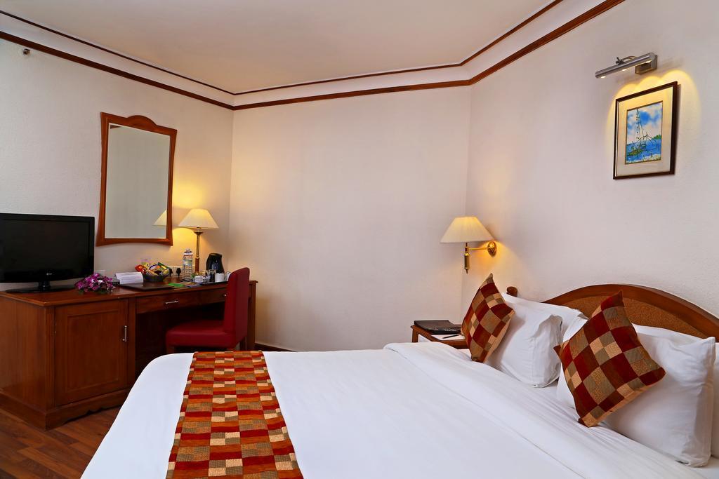 Gokulam Park Hotel Kochi Szoba fotó